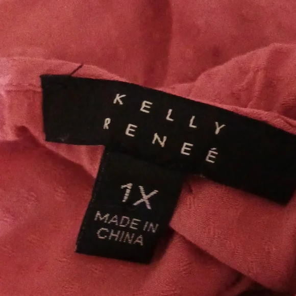 KELLY RENEE - Picture 3 of 6